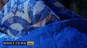 Eliza Ibarra Ve Seth – Kötü Olmak Çok İyi Hissettiriyor – Brazzers
