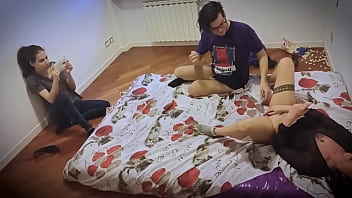 Erasmus Öğrencileri Ders Çalışmak Yerine Seks Partisi Düzenliyor – Değişim Öğrencisi Amatör Ev Yapımı Seks Kaseti