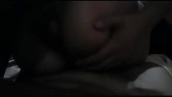 Pete’nin Yarrağını Yalayarak Kocamı Serseme çeviriyorum