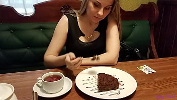 Kamuya Açık Yerde Titreşimli Oyuncakla Azdırıcı Macera – Letty Black